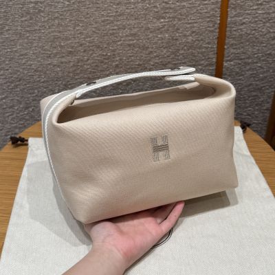 Naturel Toile Bridea Brac Large Model Case Palladium Hardware