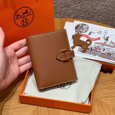 Gold Togo Bearn Compact wallet Gold Hardware