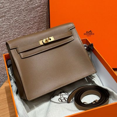 Beige De Weimar Swift Kelly Danse II Gold Hardware