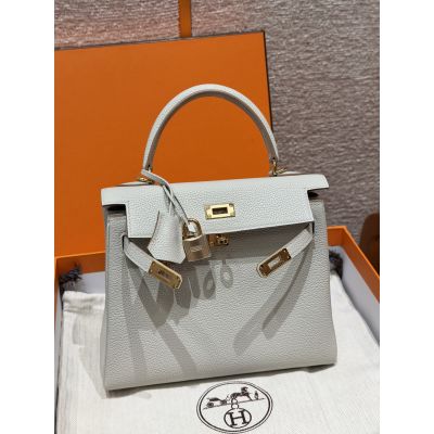 Beton Togo Kelly 25 Gold Hardware