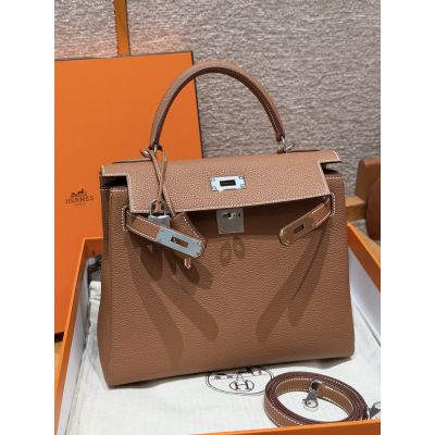 Gold Togo Kelly 28 Palladium Hardware