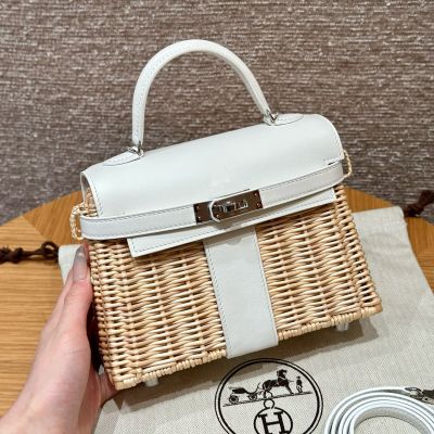 Naturel Wicker and Blanc Swift Picnic Mini Kelly 20 II Palladium Hardware