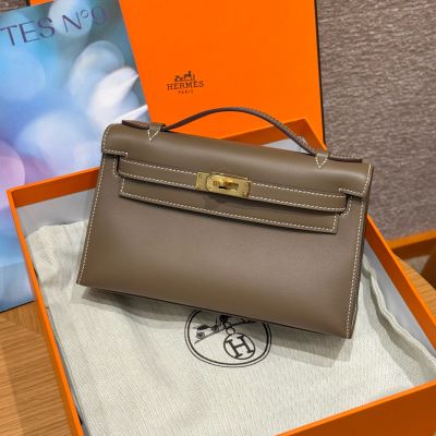 Etoupe Swift  Pochette Gold Hardware