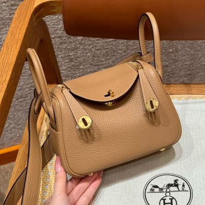 Chai Clemence Mini Lindy 20 Gold Hardware