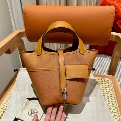 Sesame Swift and Toile Canvas Cargo Picotin Lock 18  Palladium Hardware