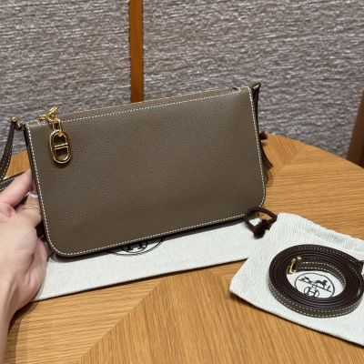 Etoupe Evercolor Zipengo Chaine d'Ancre To Go pouch Gold Hardware